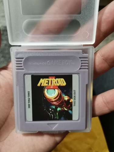 Metroid 2 DX Return Samus Game Cartridge Nintendo GBC Version 16 Bit
